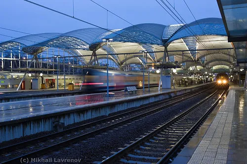 Leuven railway station in the rain