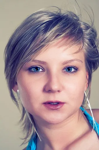 Blue eyes