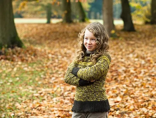Autumn girl