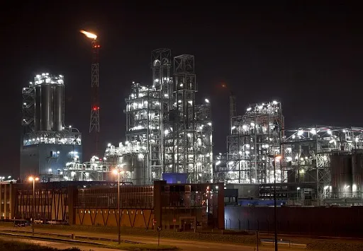 Petrochemical plant at night - Antwerp port