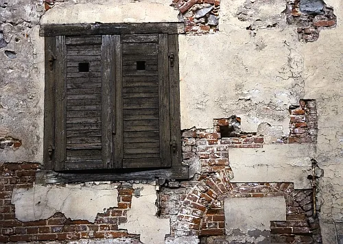 Old house - window